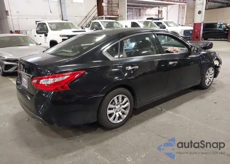 2016 Nissan Altima 2.5/2.5 S/2.5 Sl/2.5 Sr/2.5 Sv из США, поврежденный, VIN 1N4AL3APXGN345516